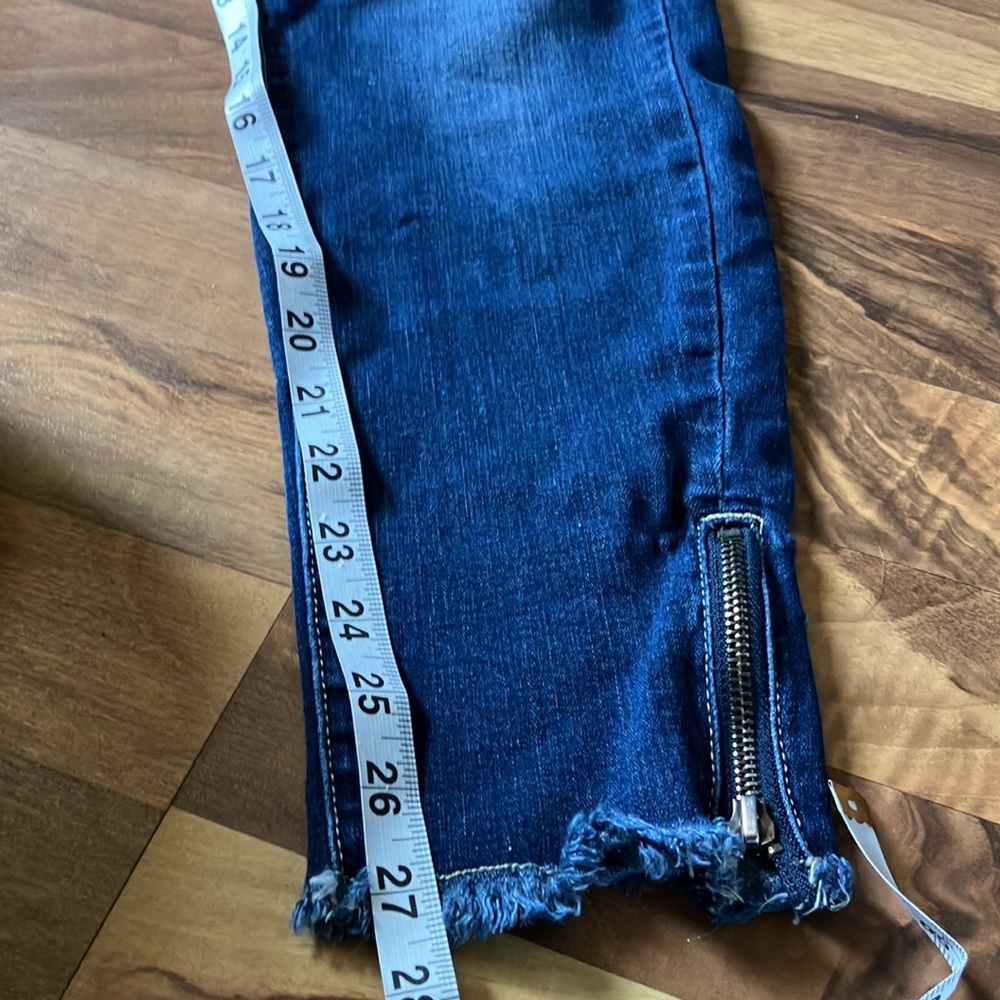 Women’s KanCan Jean, Size 9/28 - Picture 7 of 8